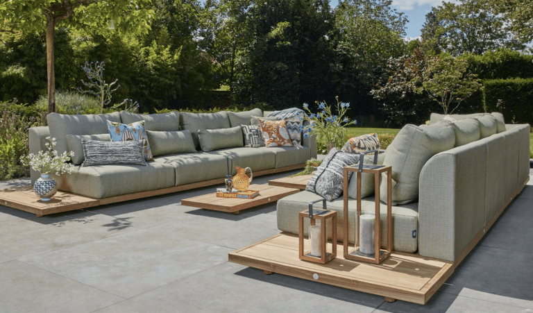 SUNS Outdoor Furniture